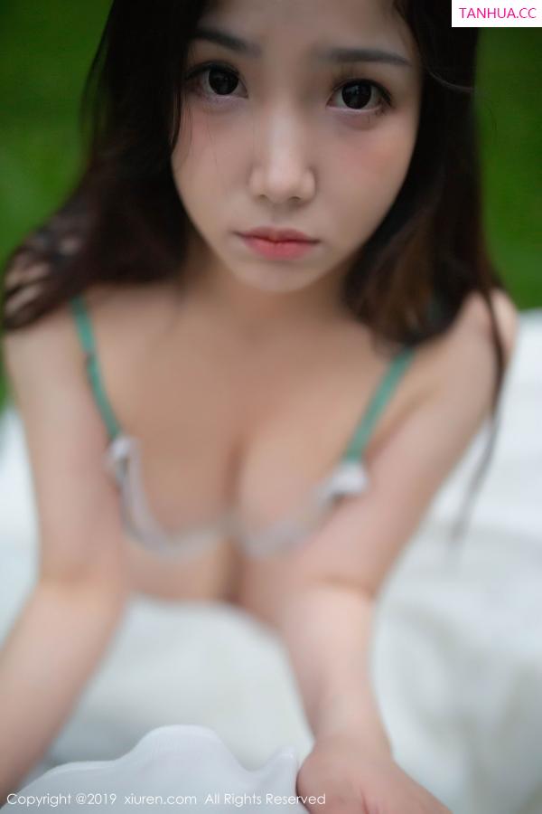 徐微微  [XIUREN]高清写真图 2019.06.19 徐微微mia第27张图片